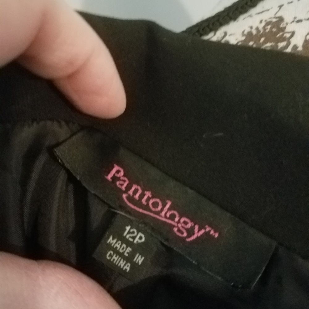 Basic Black jacket - Picture 2 of 3